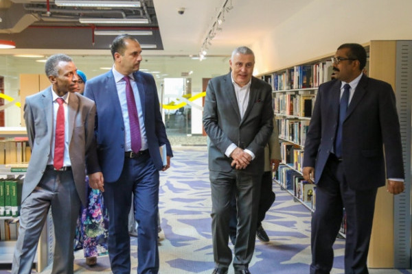 AU and ESCA Enter into an Agreement