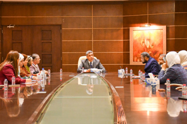 كلية الإعلام تعقد اجتماعًا ترحيبيًا بأعضاء هيئة التدريس للفصل الدراسي الثاني 2025-2026