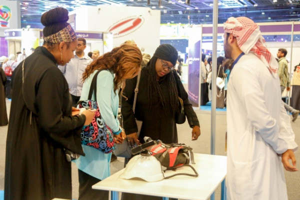 AU Student Recruitment Team Participates in School Fairs