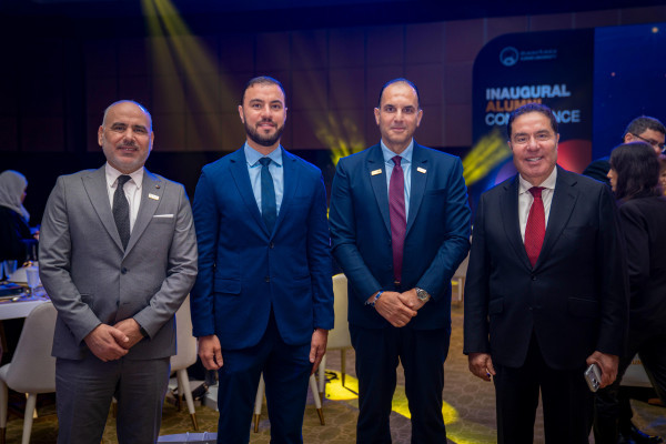 تحت رعاية سمو الشيخ عمار بن حميد النعيمي مؤتمر خريجي جامعة عجمان الأول يفتح آفاق الشراكة ويُرسّخ دور الخريجين في خدمة المجتمع
