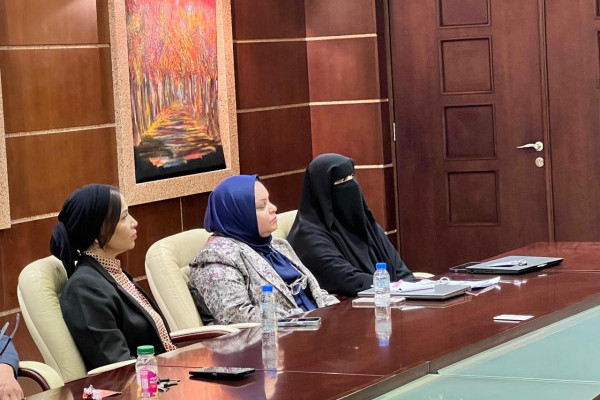 كلية القانون تعقد اجتماعها الثاني استعدادًا للفصل الدراسي الثاني من العام الأكاديمي 2025–2026