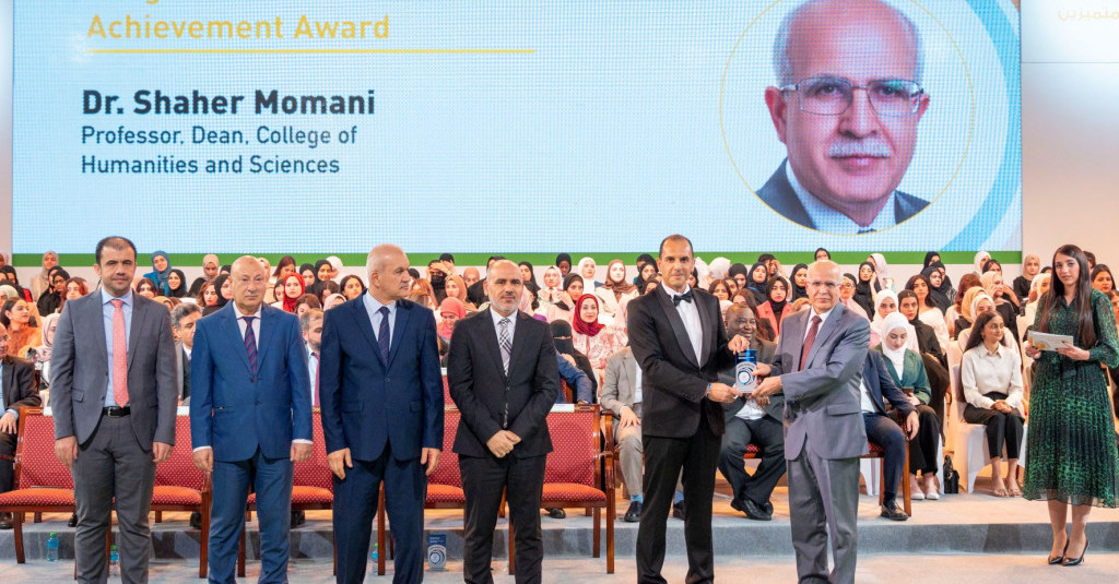 Members of the College of Humanities Receive Awards from the Chancellor at the Honors Assembly