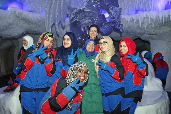 يوم ترفيهي للطالبات في سكي دبي