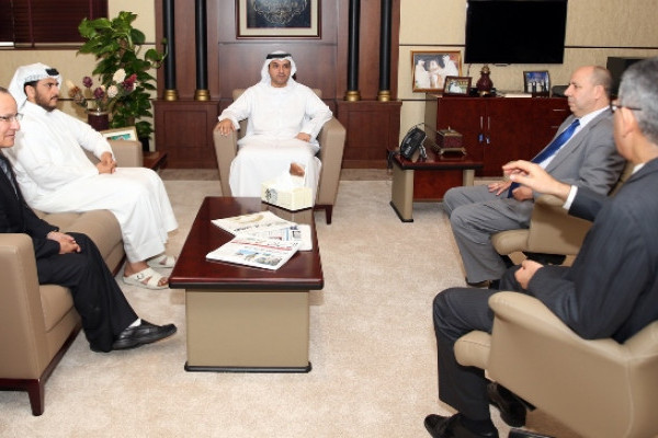 جامعة عجمان توقع اتفاقية تعاون مع دائرة البلدية والتخطيط في عجمان