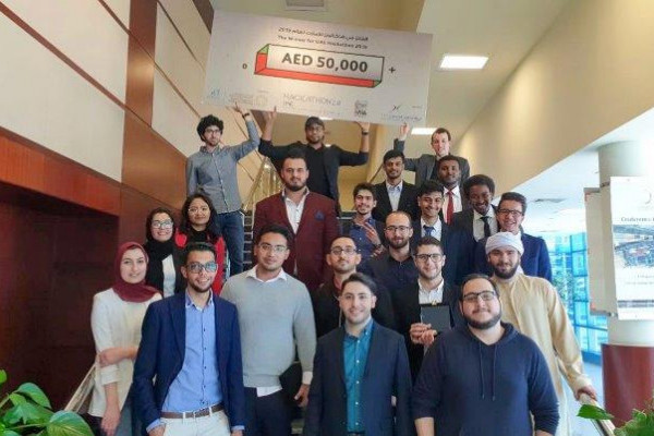 AU Students Won Top 3 Places in UAE 2019 Hackathon