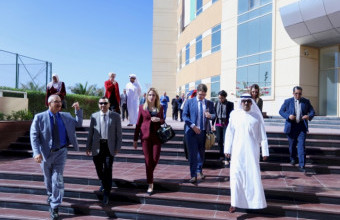 الجامعة تستقبل عدداً من الدبلوماسيين المعتمدين في الدولة