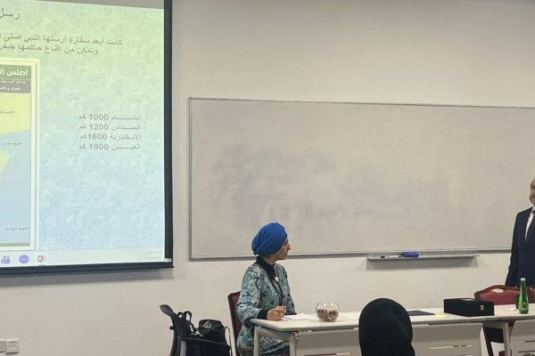 جامعة عجمان تحتفي باليوم العالمي للتسامح بورشة نوعية قدّمها الدكتور محمد حبش