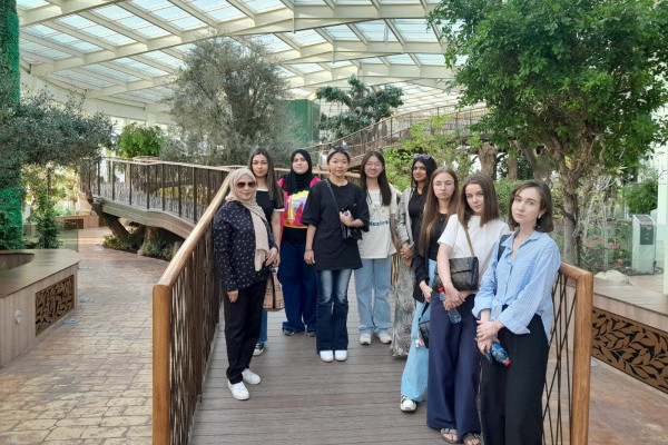 Empowering Women Through Culture: A Visit to Quranic Park for Female Residents _1