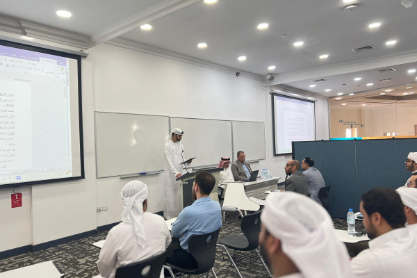 كلية القانون في جامعة عجمان تستضيف القاضي الدكتور إبراهيم الشديفات في محاضرة قانونية متخصصة