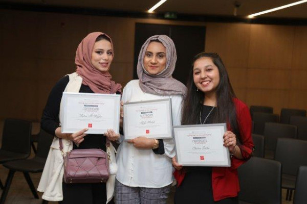 طلبة جامعة عجمان ينجحون في تحدي 