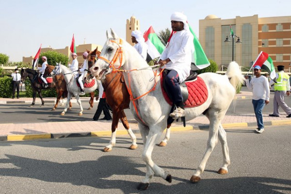 ولي عهد عجمان يشهد احتفالات جامعة عجمان باليوم الوطني الـ43