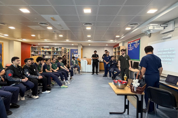 Oncology Student Club Brings Lung Cancer Awareness to International School of Creative Science Students