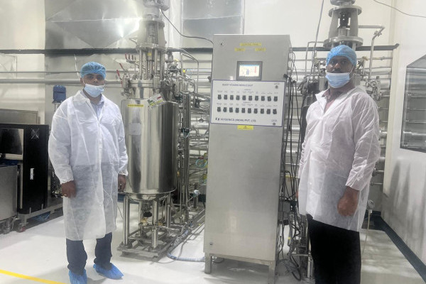 Ajman University’s College of Pharmacy and Health Sciences Strengthens Industry Collaboration Through Faculty Visit to Quest Vitamins Middle East
