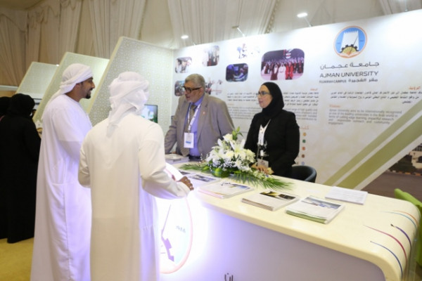 AU Fujairah Campus Signs MoU with HR Fujairah Government