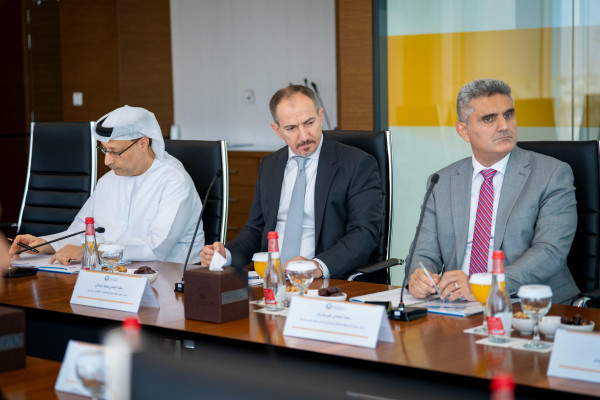 كلية القانون تعقد اجتماع المجلس الاستشاري لتعزيز التعاون مع القيادات القانونية والقضائية