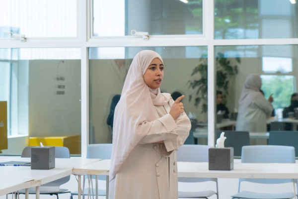 Ajman University Raises Youth Awareness of Sustainability Through “UAE Summer” Activities at Ajman Youth Hub