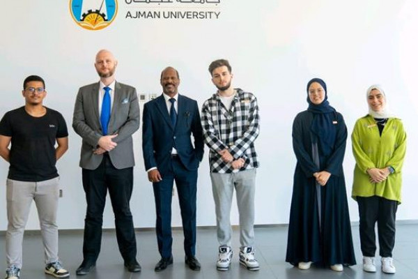 Prof. Christopher Hill’s Visit to the SSC