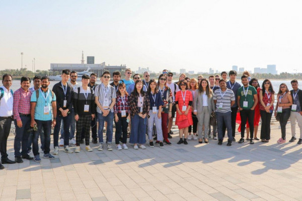 AU Winter Study Tour Introduces 42 Int’l Students to UAE History, Future