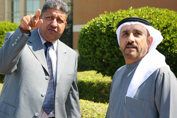 الدكتور خالد الخاجة يوجه بفتح مواقف المجمع الرياضي للطالبات