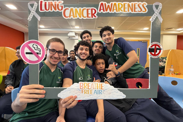 Oncology Student Club Brings Lung Cancer Awareness to International School of Creative Science Students