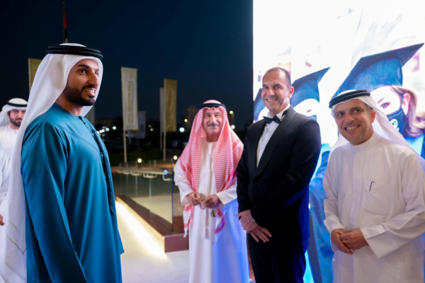 عمار بن حميد يشهد الحفل السنوي لخريجي وشركاء جامعة عجمان لعام 2024 وإطلاق مبادرة برنامج المنح الوقفية
