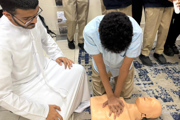 AU First Aid Club Delivers Hands-On CPR Workshop for Students at Al Shola American Private School