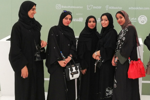 Book Club goes Book Hunting