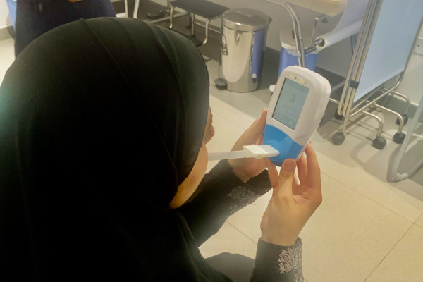 Smokerlyzer-Based Smoking Cessation Programs: Shifting Mindsets and Driving Action _1