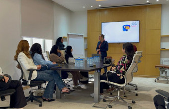 مؤسسة دبي للإعلام تستضيف طلبة كلية الإعلام
