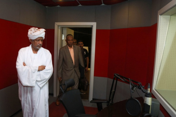 Delegation from International University of Africa Visits AU