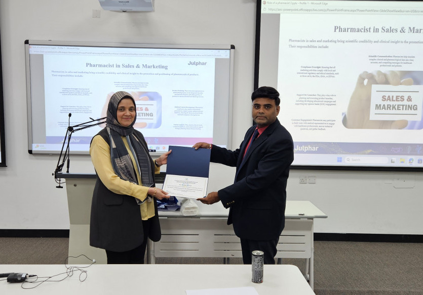 Pharmacy Students Gain Industry Insights from Julphar Expert
