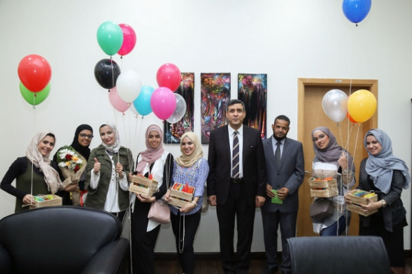 جامعة عجمان تحتفل باليوم العالمي للمعلّم