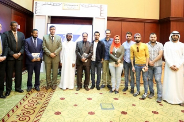 معرض مشاريع التخرج يبرز إبداعات طلبة الإعلام