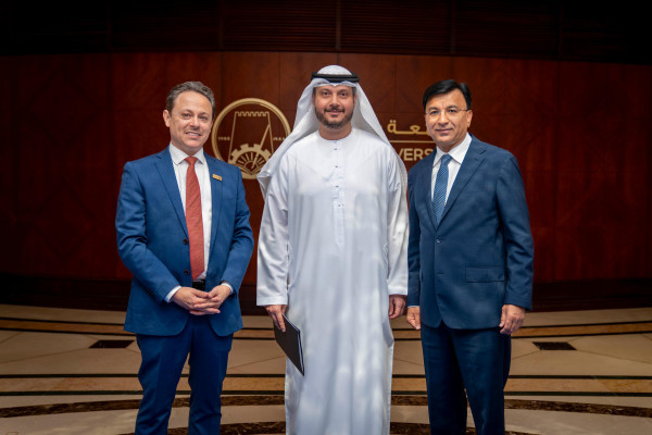 تحت رعاية سمو الشيخ عمار بن حميد النعيمي مؤتمر خريجي جامعة عجمان الأول يفتح آفاق الشراكة ويُرسّخ دور الخريجين في خدمة المجتمع