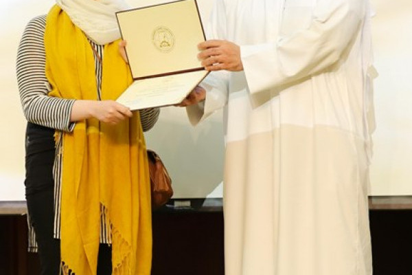 معالي الشيخ الدكتور ماجد النعيمي يشهد المهرجان الأول للأغنية الوطنية المصورة في الجامعة