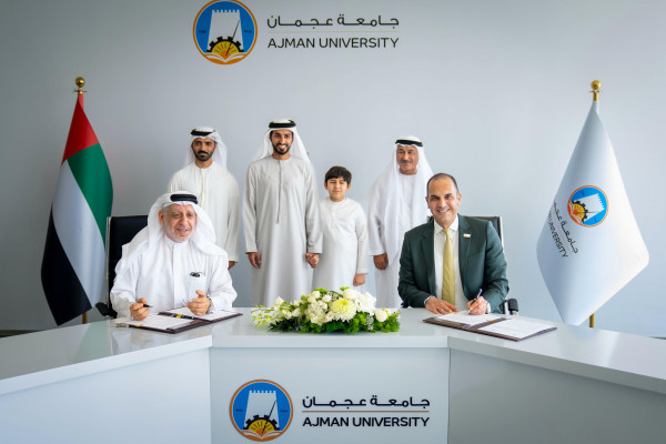 راشد بن حميد يترأس اجتماع اللجنة التنفيذية لمجلس أمناء جامعة عجمان