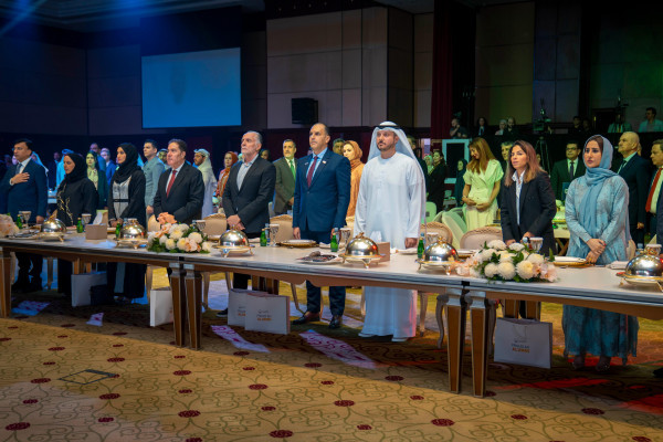 تحت رعاية سمو الشيخ عمار بن حميد النعيمي مؤتمر خريجي جامعة عجمان الأول يفتح آفاق الشراكة ويُرسّخ دور الخريجين في خدمة المجتمع