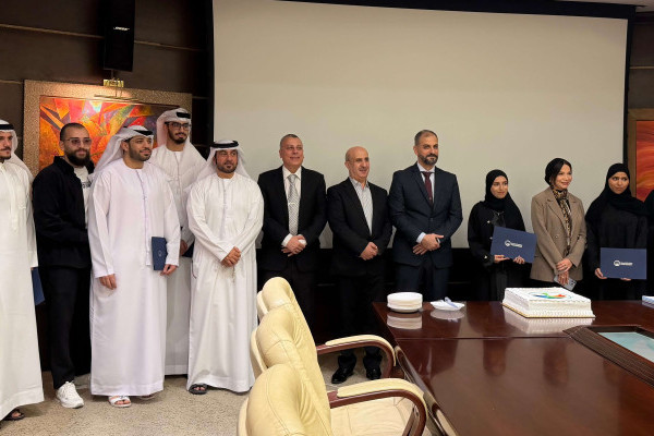 تكريم طلبة كلية القانون المشاركين في منافسة التحكيم التجاري الدولية بالمملكة العربية السعودية