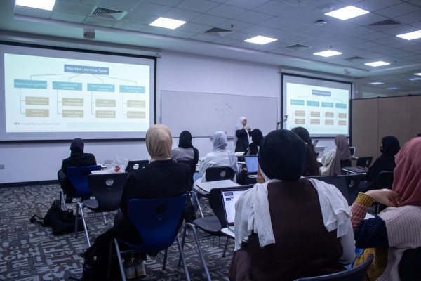 AU Hosts GDSC’s Data Science Project Workshop