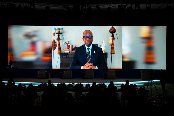 تحت رعاية سمو الشيخ عمار بن حميد النعيمي مؤتمر خريجي جامعة عجمان الأول يفتح آفاق الشراكة ويُرسّخ دور الخريجين في خدمة المجتمع