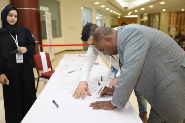 AU Family Joins Million Signatures of Patriotic Love and Loyalty Campaign