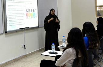 Students from the College of Business Administration Explore Project Management Skills