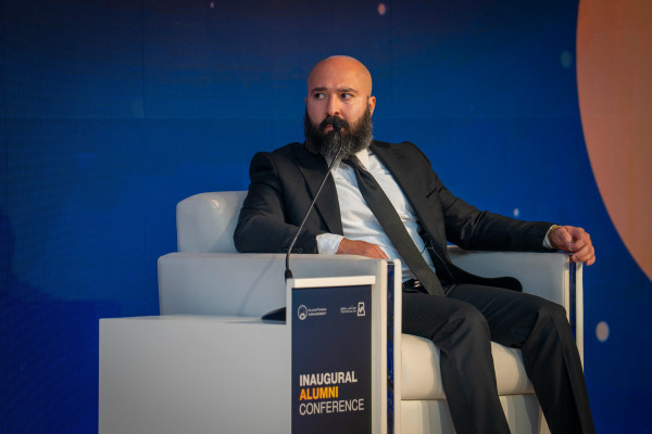 تحت رعاية سمو الشيخ عمار بن حميد النعيمي مؤتمر خريجي جامعة عجمان الأول يفتح آفاق الشراكة ويُرسّخ دور الخريجين في خدمة المجتمع