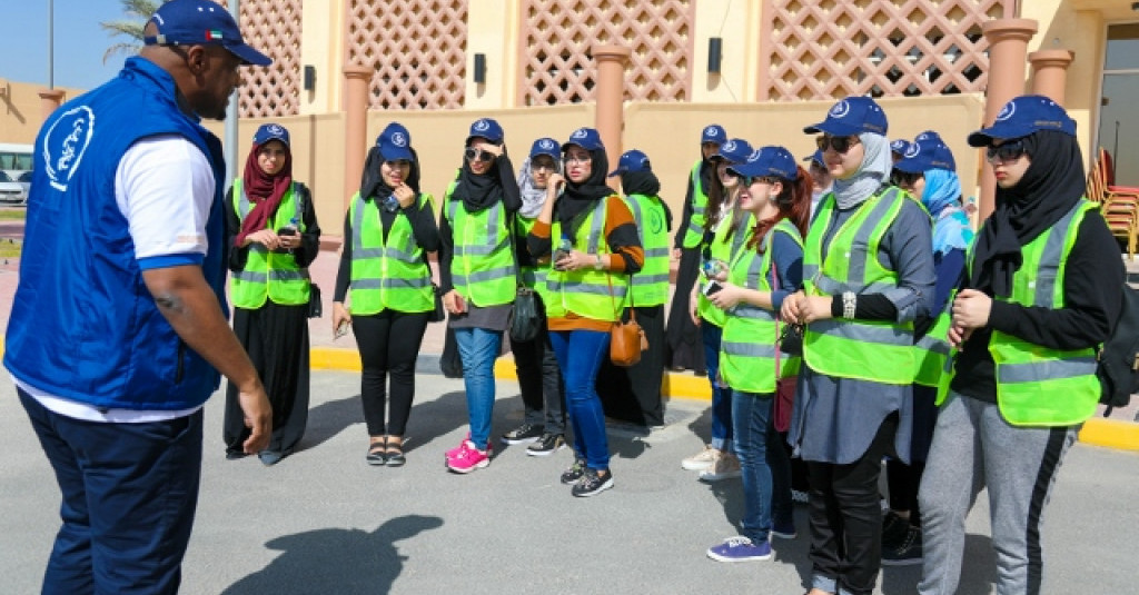 AU Student Participate in Organizing Dubai Tour 2017