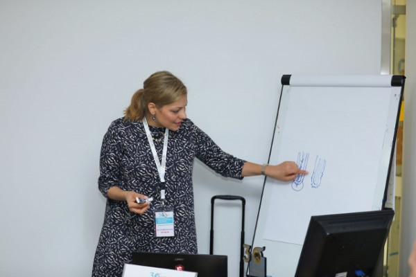 Dentistry College Alumna Undertakes Workshop on CBCT