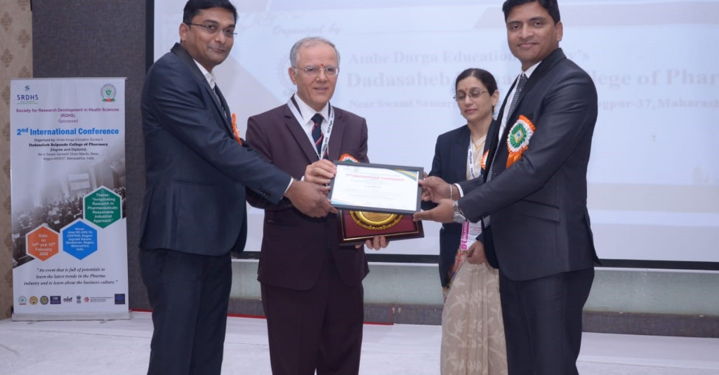 Academic from College of Pharmacy participate in an International Conference