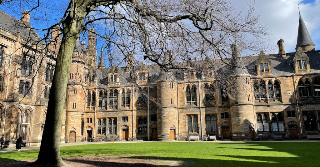 AU Faculty Member Visits University of Glasgow on Research Grant