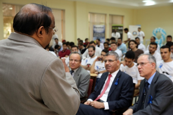 جامعة عجمان توعي بسرطان البروستاتا