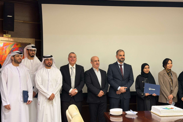 تكريم طلبة كلية القانون المشاركين في منافسة التحكيم التجاري الدولية بالمملكة العربية السعودية