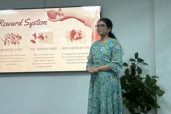 Ajman University Students Participate in the Environmental Students Forum on Circular Economy